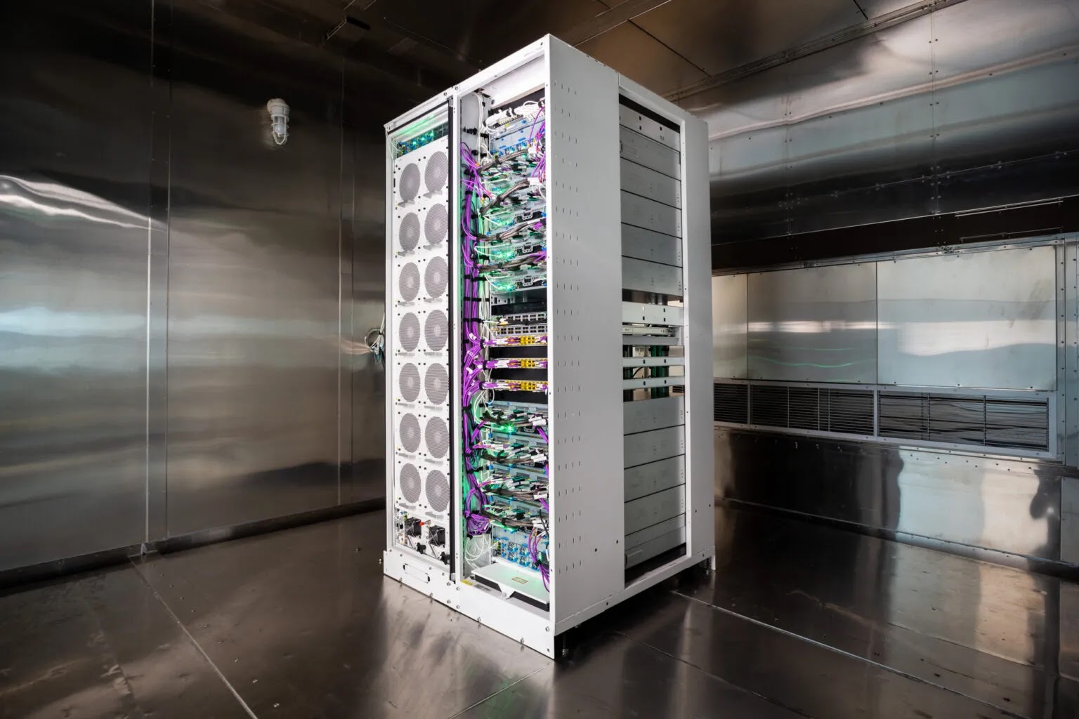 The Maia 100 server rack and “sidekick” cooling.