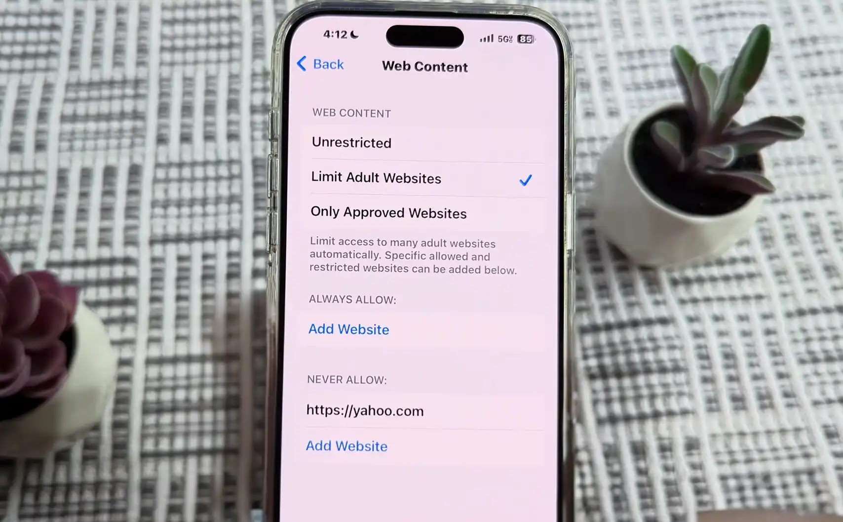 iPhone block Adult Websites